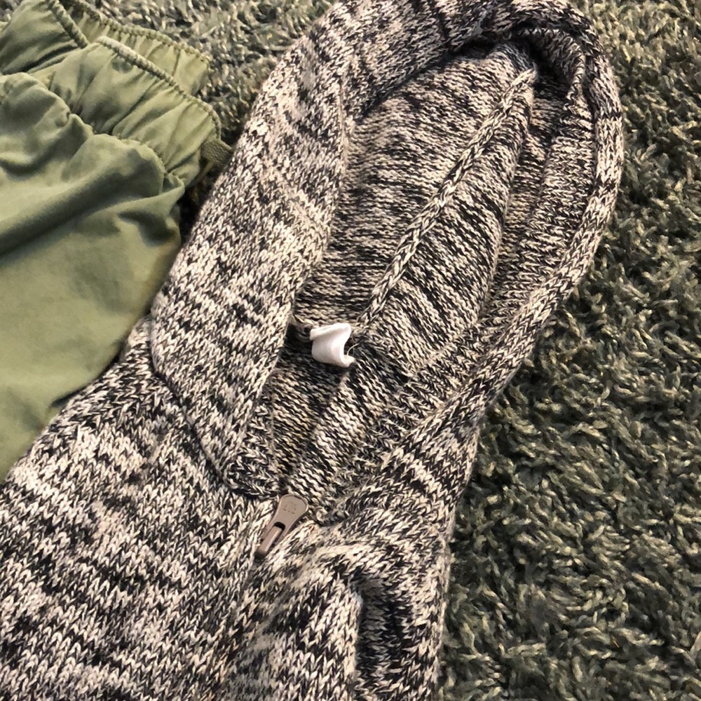 GAP Outfit - Picture 3 of 4